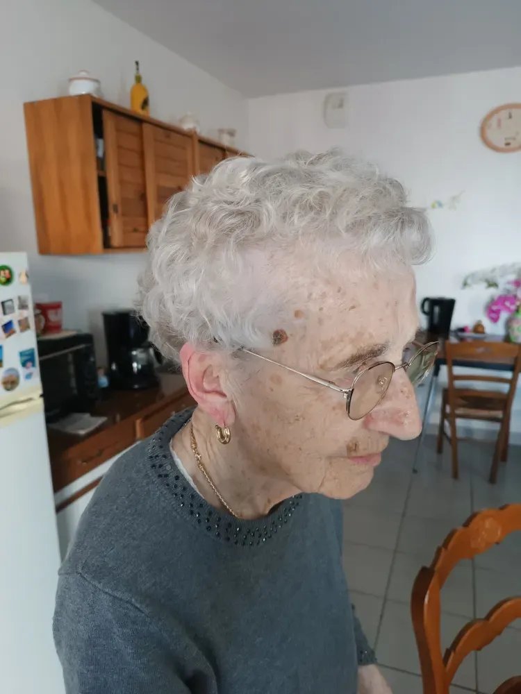 Coiffeuse à domicile pas chère à Malrevers